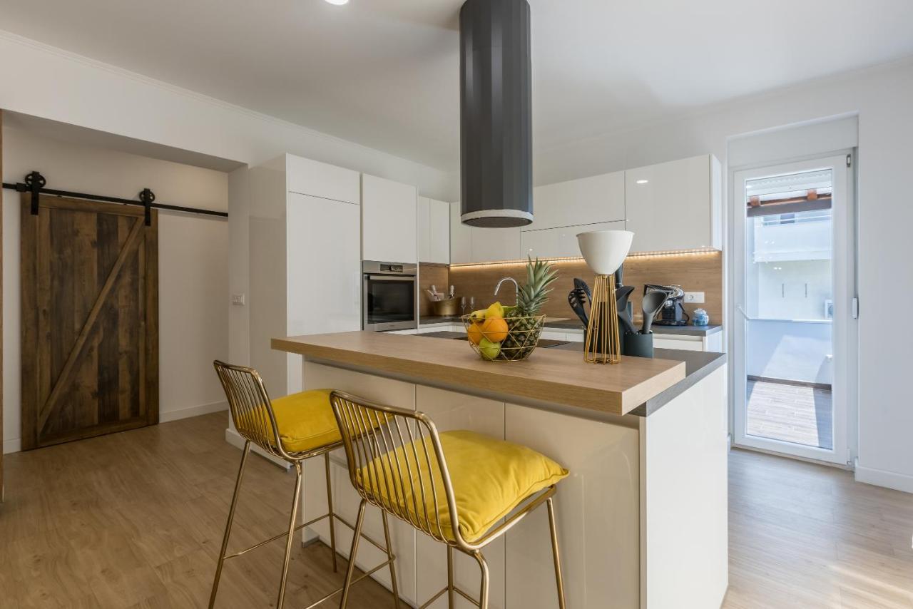 Apartment & Room Ileana Split Bagian luar foto
